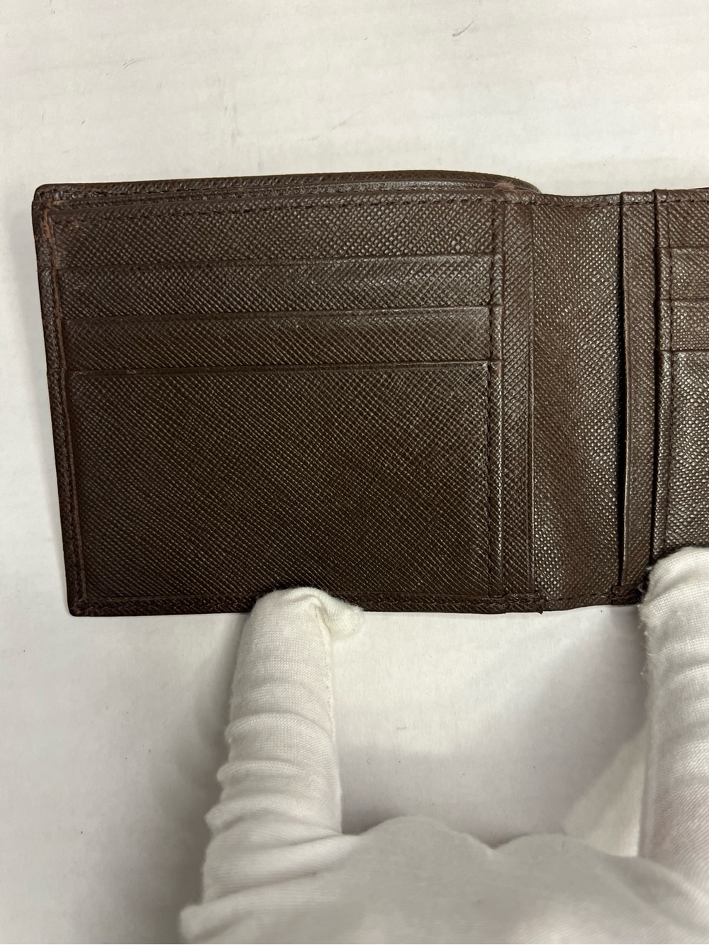 Burberry Bifold Wallet in a dark brown saffiano leather - Picture 9 of 14